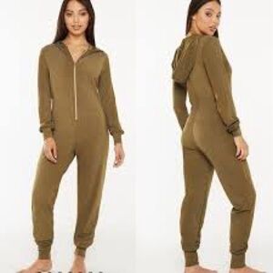 Savage X Fenty Sleep & Shine Hooded Jumpsuit Onesie in Military Olive Sz XS.